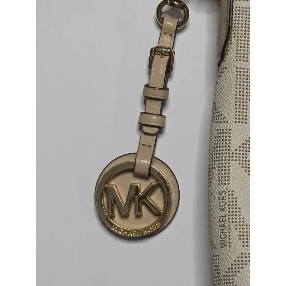 Michael Kors Jet Set Travel Signature Logo Messenger Bag - Color cream